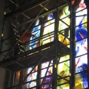 Intervention autour des vitraux de Kim En Jong (cathedrale saint Paul, Liege)